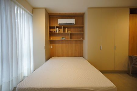 Cama de kitnet/studio para alugar com 1 quarto, 66m² em Trindade, Florianópolis