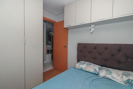 Quarto de apartamento à venda com 2 quartos, 46m² em Santa Fe, Porto Alegre