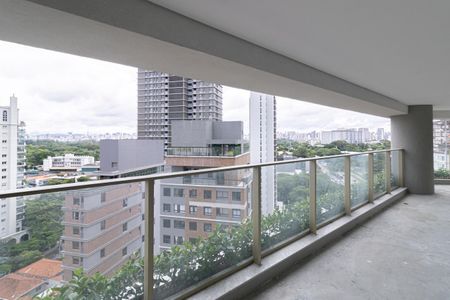 Apartamento à venda com 221m², 3 quartos e 3 vagasVaranda gourmet