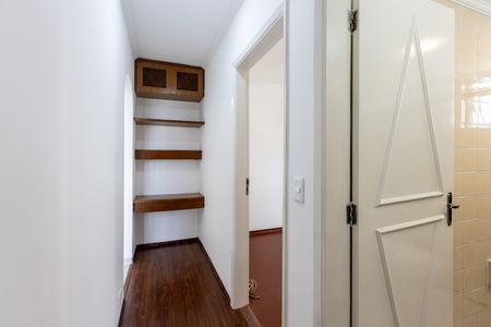 Apartamento para alugar com 64m², 3 quartos e 1 vaga Apartamento para alugar com 64m², 3 quartos e 1 vagaCorredor