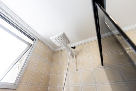 Apartamento para alugar com 64m², 3 quartos e 1 vaga Apartamento para alugar com 64m², 3 quartos e 1 vagaBanheiro do Corredor