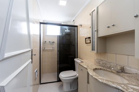 Apartamento para alugar com 64m², 3 quartos e 1 vaga Apartamento para alugar com 64m², 3 quartos e 1 vagaBanheiro do Corredor