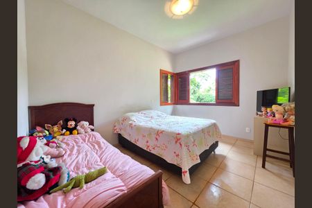 Quarto Suíte  de casa de condomínio à venda com 4 quartos, 255m² em Retiro do Chalé, Brumadinho