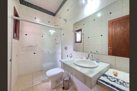 Banheiro Social 2 andar  de casa de condomínio à venda com 4 quartos, 255m² em Retiro do Chalé, Brumadinho