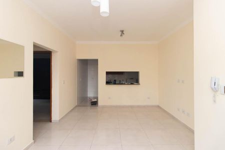 Sala de apartamento para alugar com 2 quartos, 80m² em Vila Galvão, São Paulo