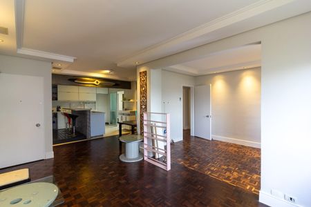 Apartamento para alugar com 120m², 2 quartos e 1 vaga Apartamento para alugar com 120m², 2 quartos e 1 vagaSala de Jantar