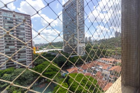 Apartamento para alugar com 120m², 2 quartos e 1 vaga Apartamento para alugar com 120m², 2 quartos e 1 vagaVista Sala de Estar