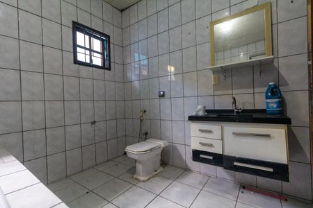 Casa à venda com 240m², 3 quartos e 3 vagas Casa à venda com 240m², 3 quartos e 3 vagasBanheiro 1
