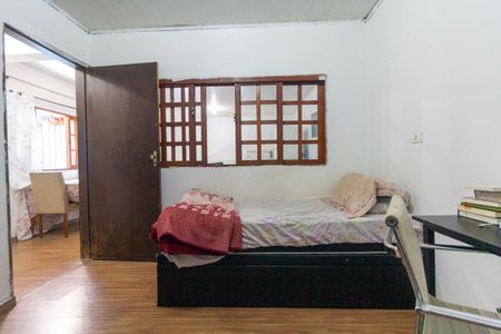 Casa à venda com 240m², 3 quartos e 3 vagas Casa à venda com 240m², 3 quartos e 3 vagasQuarto 3