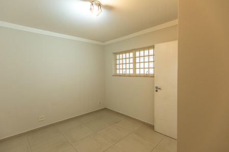 Casa para alugar com 3 quartos, 290m² em Vila Industrial (campinas), Campinas