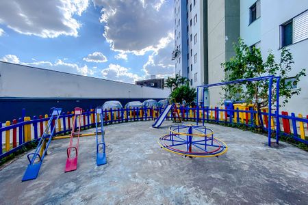 Apartamento para alugar com 62m², 2 quartos e sem vagaPlayground