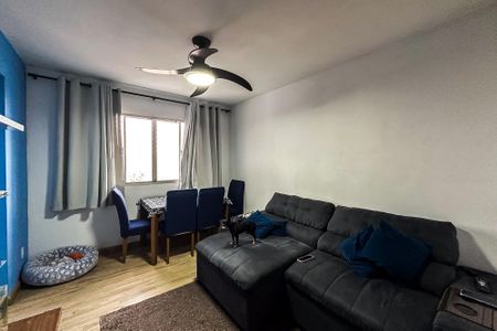 Apartamento para alugar com 62m², 2 quartos e sem vagaSala