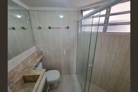 Apartamento à venda com 56m², 2 quartos e 1 vaga Apartamento à venda com 56m², 2 quartos e 1 vagaBanheiro