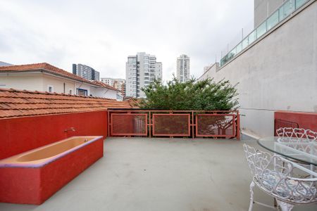 Casa para alugar com 150m², 1 quarto e 1 vagaQuintal
