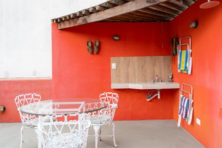 Casa para alugar com 150m², 1 quarto e 1 vagaQuintal