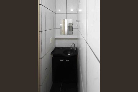 Casa para alugar com 44m², 1 quarto e sem vagaBanheiro da Suite