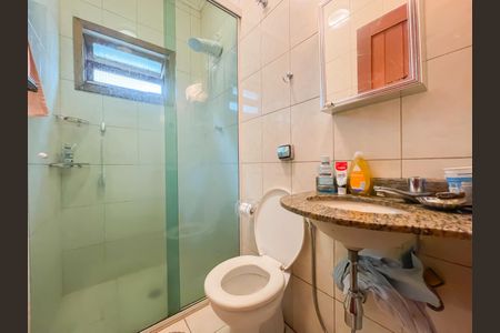 Casa à venda com 170m², 3 quartos e 2 vagas Casa à venda com 170m², 3 quartos e 2 vagasBanheiro 2