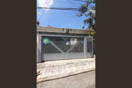 Casa à venda com 136m², 3 quartos e 2 vagasFachada