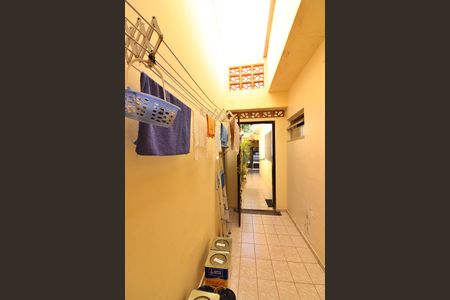 Casa à venda com 136m², 3 quartos e 2 vagasÁrea de Serviço