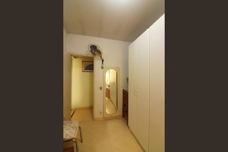 Casa à venda com 136m², 3 quartos e 2 vagasQuarto 3