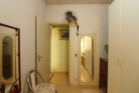 Casa à venda com 136m², 3 quartos e 2 vagasQuarto 3