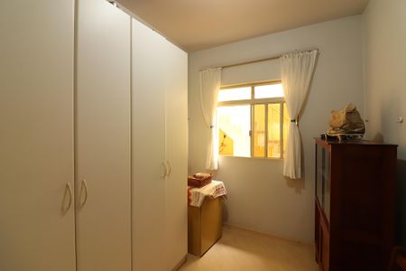 Casa à venda com 136m², 3 quartos e 2 vagasQuarto 3