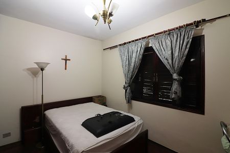 Casa à venda com 136m², 3 quartos e 2 vagasQuarto 1