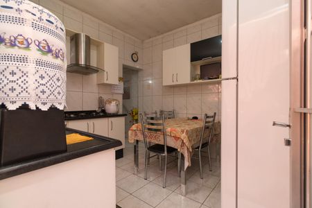 Casa à venda com 172m², 5 quartos e 1 vagaCozinha 1