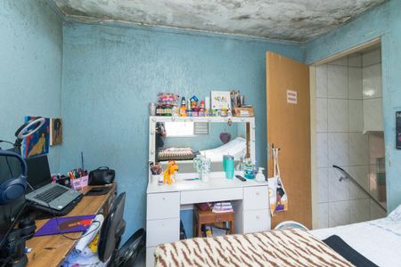 Casa à venda com 172m², 5 quartos e 1 vagaQuarto 2