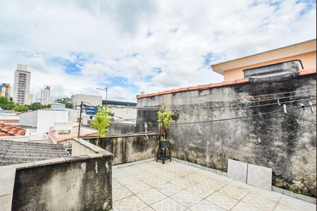 Casa à venda com 157m², 3 quartos e 2 vagasLaje