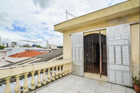 Casa à venda com 157m², 3 quartos e 2 vagasVaranda