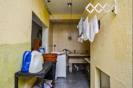 Casa à venda com 157m², 3 quartos e 2 vagasÁrea de Serviço