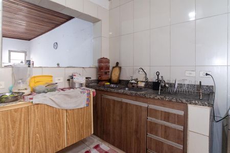 Casa para alugar com 400m², 2 quartos e 2 vagasCozinha