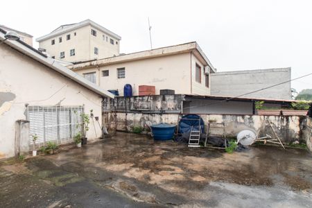 Casa para alugar com 400m², 2 quartos e 2 vagasTerraço