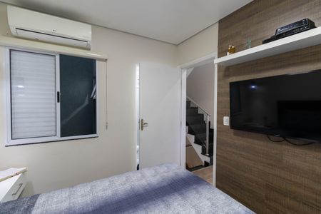 Casa de condomínio à venda com 154m², 3 quartos e 2 vagas Casa de condomínio à venda com 154m², 3 quartos e 2 vagasSuíte