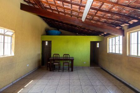 Casa à venda com 250m², 5 quartos e 2 vagas