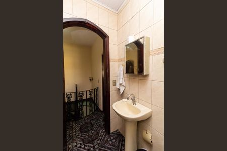 Casa à venda com 250m², 5 quartos e 2 vagas