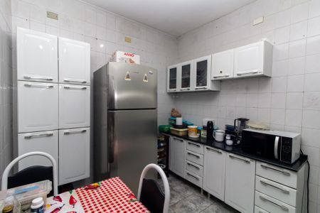 Casa à venda com 250m², 5 quartos e 2 vagas