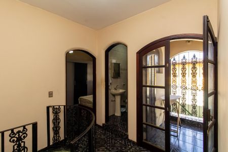 Casa à venda com 250m², 5 quartos e 2 vagas