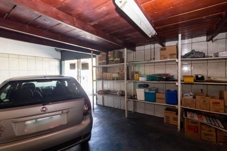 Casa à venda com 250m², 5 quartos e 2 vagas