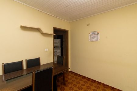 Casa à venda com 250m², 5 quartos e 2 vagas