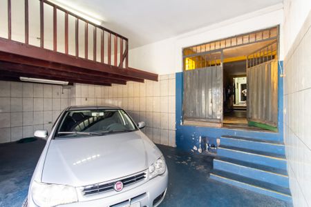 Casa à venda com 250m², 5 quartos e 2 vagas