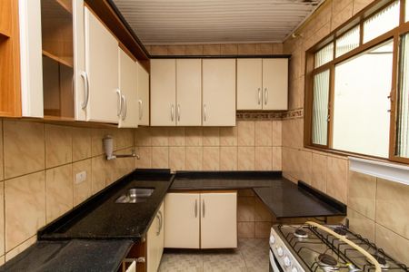 Casa à venda com 250m², 5 quartos e 2 vagas