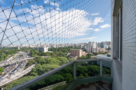 Apartamento à venda com 173m², 3 quartos e 2 vagasSacada