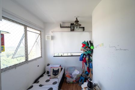 Apartamento à venda com 173m², 3 quartos e 2 vagasQuarto 2