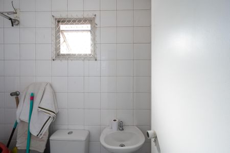 Apartamento à venda com 173m², 3 quartos e 2 vagasBanheiro de Serviço