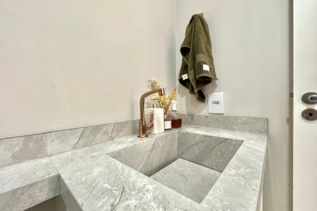 Apartamento à venda com 34m², 1 quarto e sem vagaBanheiro