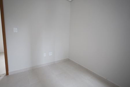 Sala de apartamento para alugar com 1 quarto, 36m² em Parque Jaçatuba, Santo André