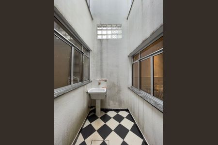 Casa à venda com 112m², 2 quartos e 1 vagaÁrea de Serviço