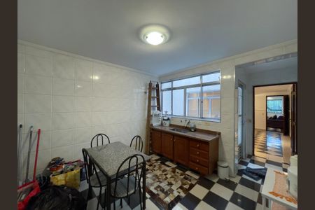 Casa à venda com 112m², 2 quartos e 1 vagaCozinha 